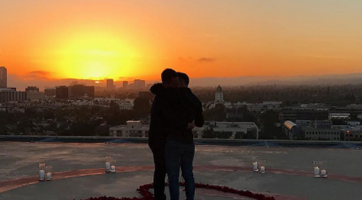 Γνωστός ηθοποιός είναι ερωτευμένος με ανθοπώλη!