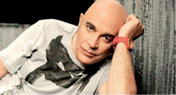 Έξαλλος ο Ζουγανέλης: "Ο Σάκης Μπουλάς δεν είναι στην Εντατική! Είναι καλύτερα από κάθε φορά"