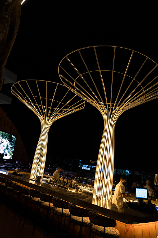 Seline Rooftop Bar: Το rooftop που έγινε talk of the town επέστρεψε - Ι ...