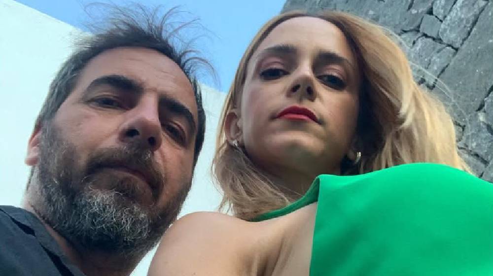 Λώρης Λοϊζίδης: Η γιορτινή «απόδραση» στην Πάφο με τη σύζυγο και τις κόρες του [εικόνες]