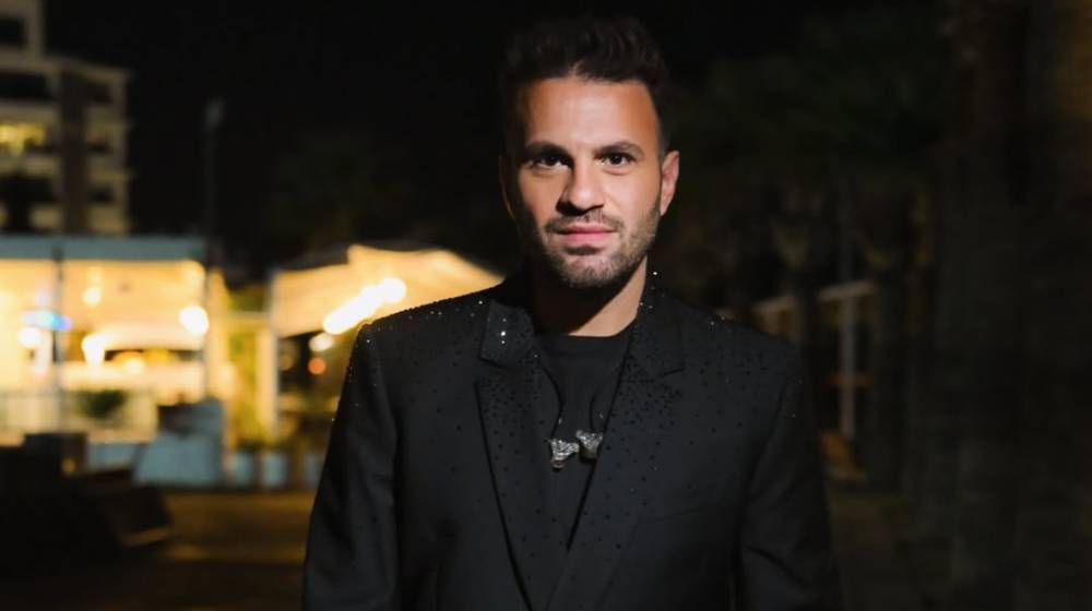 Hovig: Χαλαρές στιγμές με τον 3 ετών γιο του στο σαλόνι [εικόνα]