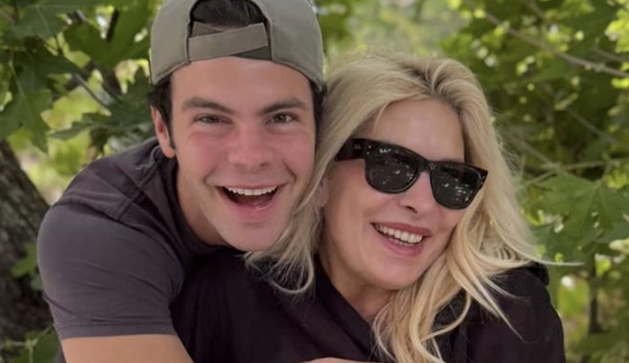 Άγγελος Λάτσιος: Η φωτογραφία με την αδερφή του Λάουρα για τα γενέθλια της