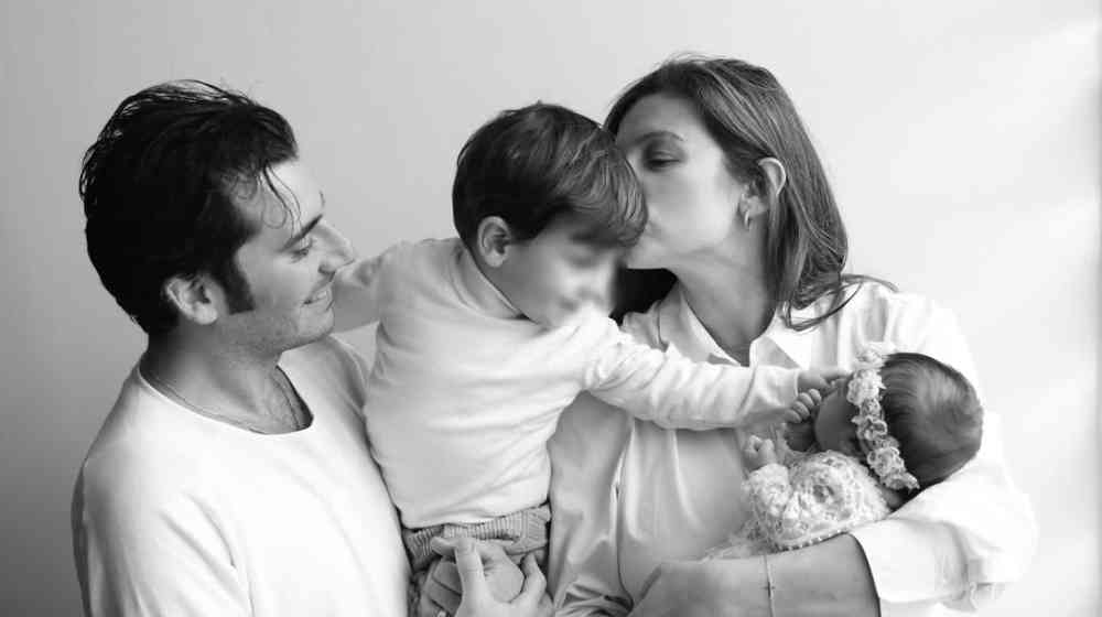 Νίκη Δραγούμη: Απαθανάτισε τον 2χρονο γιο της να ζυμώνει με τη γιαγιά του [εικόνα & βίντεο]