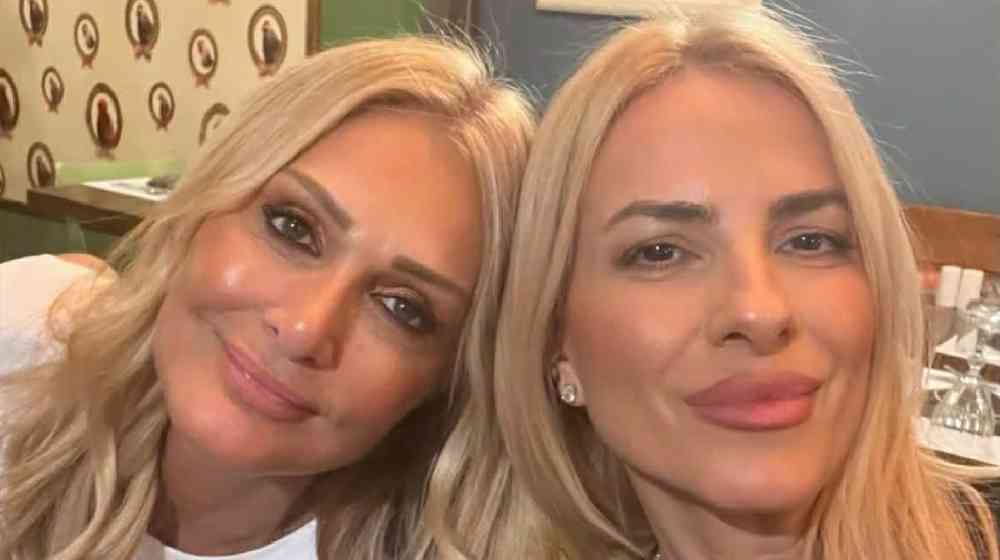 Νατάσα – Έφη: Κεφάτη έξοδος στην Αθήνα για τις δύο κουμπάρες [εικόνα & βίντεο]