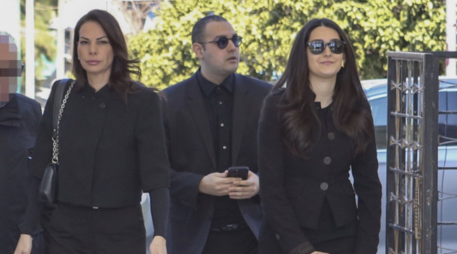 Αλέξης Κούγιας: Σε φορτισμένη ατμόσφαιρα το ετήσιο μνημόσυνο του [εικόνες]