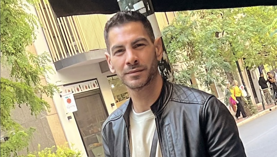 Σταύρος Κωνσταντίνου: Όσα είπε για τις γυμνές εικόνες του που διέρρευσαν από κινητό σε κινητό [βίντεο]