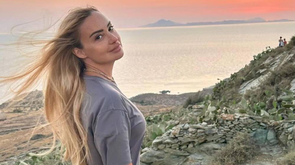 Έγκυος η κόρη του Αντώνη Βαρδή, Καλλιστώ: Αποκάλυψε το φύλο του μωρού που περιμένει [βίντεο]