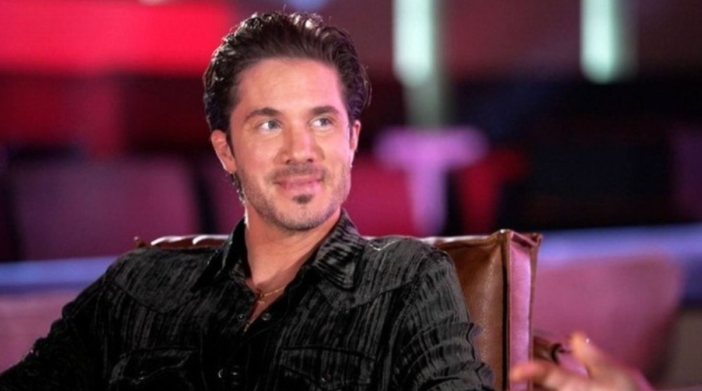 Νίκος Οικονομόπουλος: Έδωσε Є2000 σε Έλληνα ηθοποιό που τα είχε ανάγκη - Άρχισε να κλαίει, πλήρωσε 3 ενοίκια που χρωστούσε