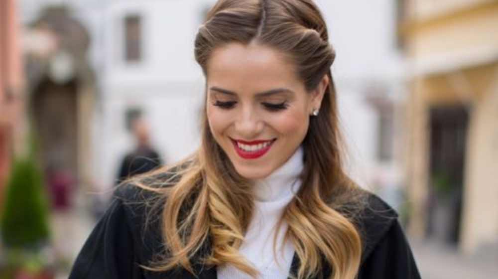 Office hairlooks: 10 ιδέες για να ανανεώσεις την εμφάνιση σου κατά την επιστροφή στο γραφείο