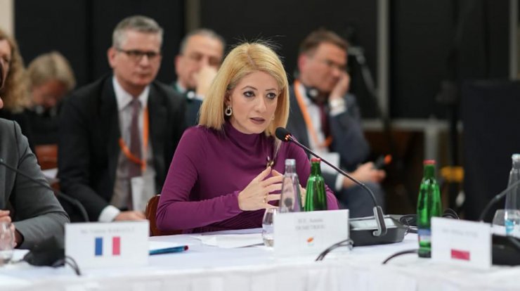 Αννίτα Δημητρίου: Επέλεξε ένα αγαπημένο item των fashion experts