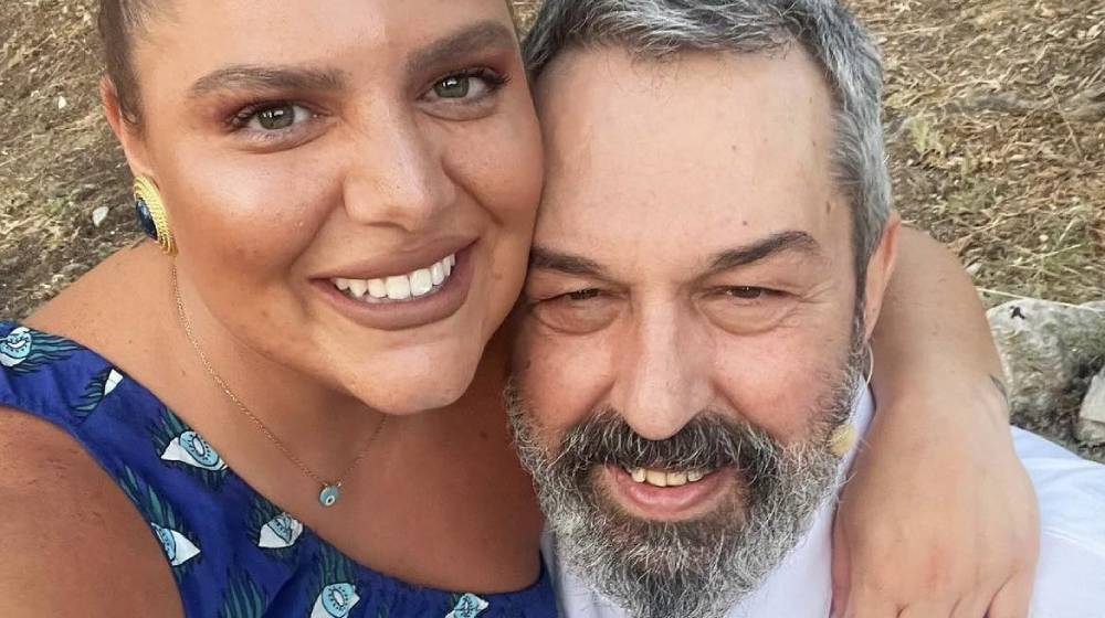 Χρήστος Χατζηπαναγιώτης: Η εικόνα μέσα από το νοσοκομείο με τη Δανάη Μπάρκα