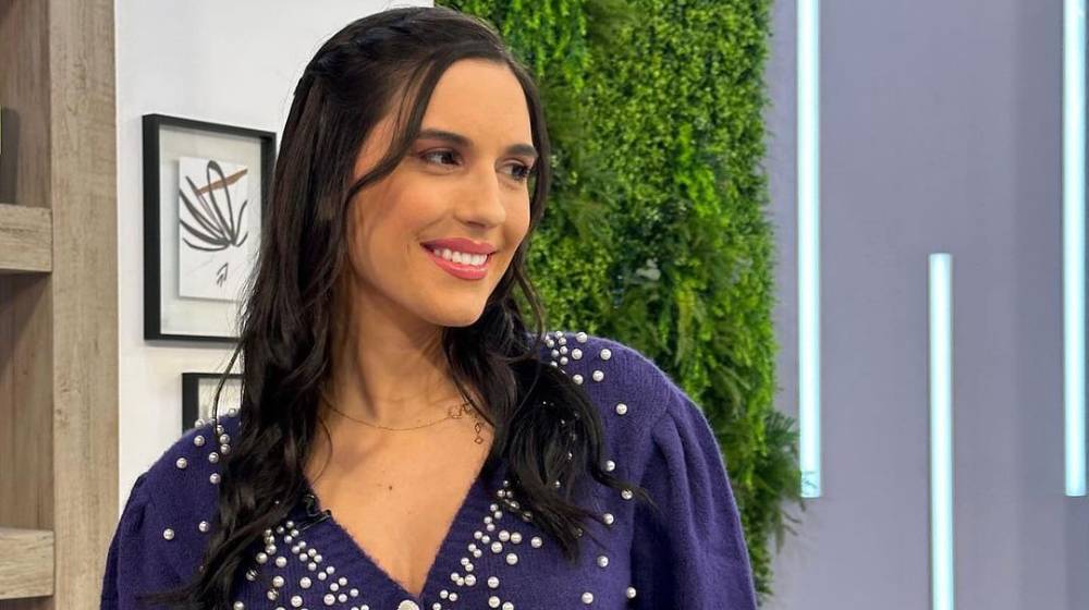 Έλενα Θεοδώρου: Έβγαλε μικρόφωνο και ακουστικό για να φύγει πριν τελειώσει η εκπομπή [βίντεο]