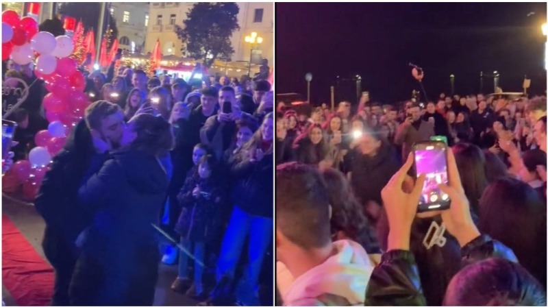 Βίντεο: Νεαρός έκανε πρόταση γάμου στην πλατεία Αριστοτέλους μπροστά σε χιλιάδες κόσμου