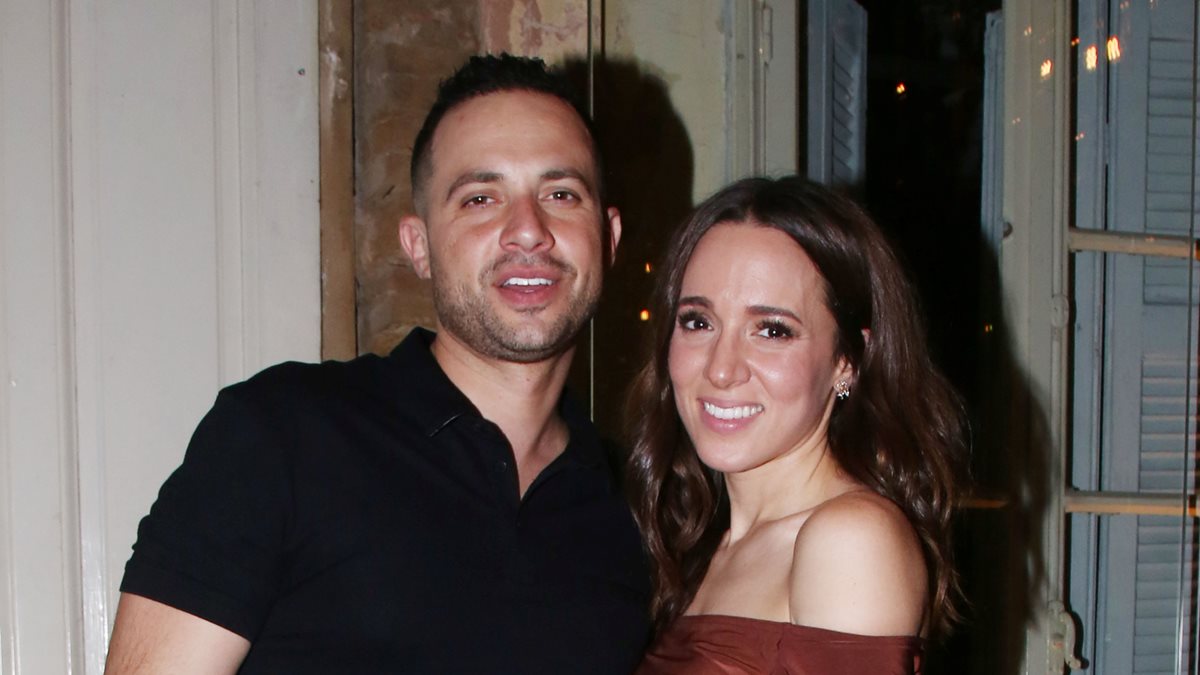 Kαλομοίρα: Μοντέλο φίλη της έστειλε μήνυμα στον σύζυγο της και έγινε χαμός στο σπίτι [βίντεο]