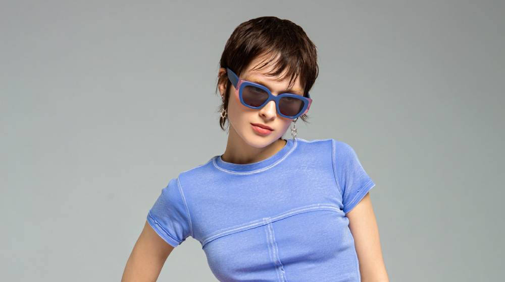 Βρήκαμε το ελληνικό brand που κάνει τα χειροποίητα γυαλιά πιο funky από ποτέ