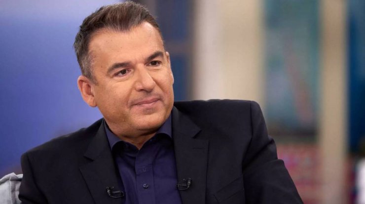 Αποκάλυψη Λιάγκα για πασίγνωστο τραγουδιστή: "Χάνει 1.000 με 10.000 ευρώ τη μέρα στον τζόγο" [βίντεο]