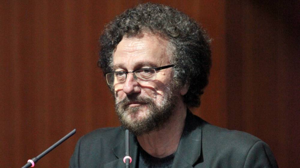 Ο καλλιτεχνικός χώρος του νησιού αποχαιρετά τον σπουδαίο Νίκο Χαραλάμπους 