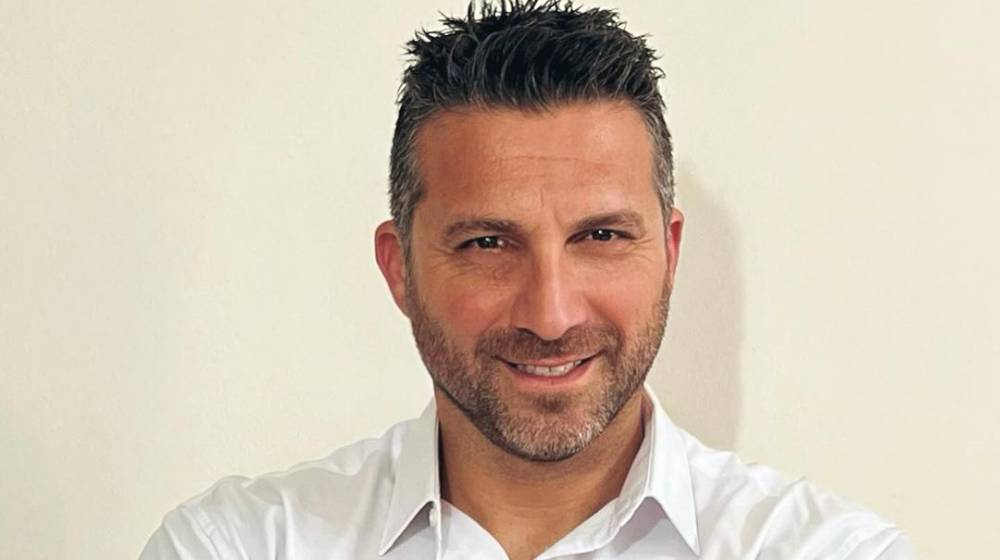 Συγκινεί ο Κυριάκος Πελεκάνος για τη μητέρα του: “7 χρόνια παλεύω ακόμα να το διαχειριστώ”