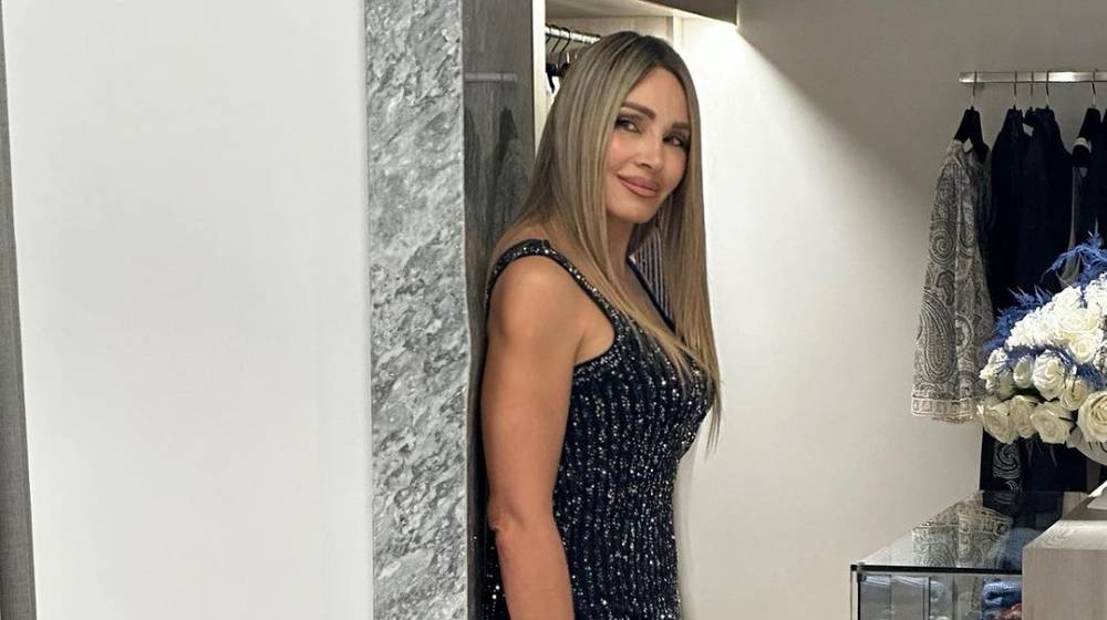 Ελένη Πετρουλάκη: Το στιγμιότυπο με τις 4 πανέμορφες κόρες της [εικόνα]