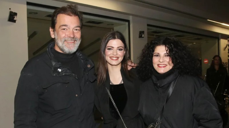 Κωνσταντίνος Καζάκος -Τάνια Τρύπη: Η σπάνια εμφάνιση με την κούκλα κόρη τους, Τζένη