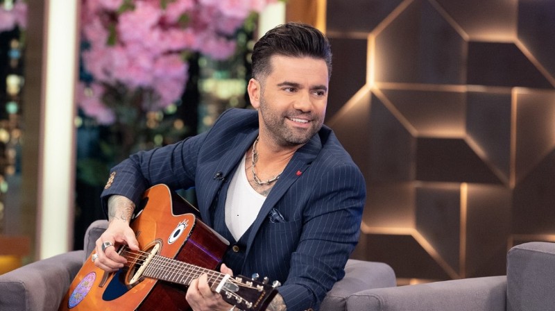 Θοδωρής Μαραντίνης: Είναι ζευγάρι με μία από τις πιο sexy Ελληνίδες ηθοποιούς; [εικόνες]