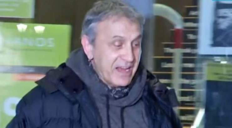 Νέο επεισόδιο Νταλάρα με δημοσιογράφους: "Μπράβο, θα χαίρονται οι δικοί σας γι’ αυτό που κάνετε" [βίντεο]