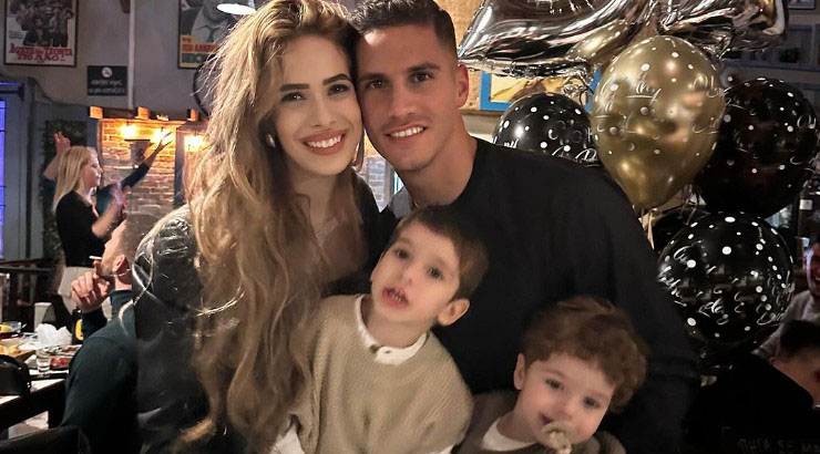 Πιέρος Σωτηρίου: Μαγείρεψε για τη σύζυγο και τα παιδιά του [βίντεο] 