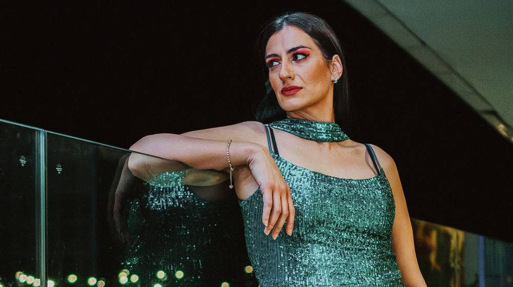 Στέλλα Φιλιππίδου: “Από 5 χρονών ανακοίνωσα στους γονείς μου ότι θα γίνω ηθοποιός” [βίντεο]