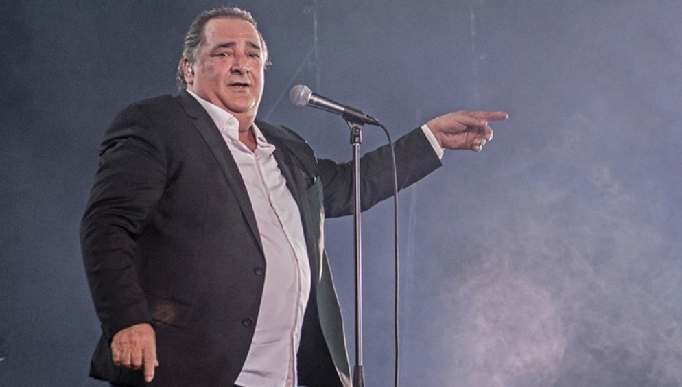 Σοκαρισμένοι όλοι: Πέθανε ο Βασίλης Καρράς