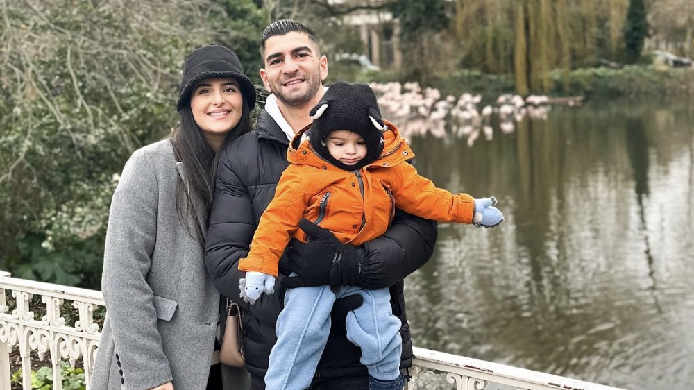 Ιωάννης Κούσουλος – Ντορίνα Αντωνίου: Χριστουγεννιάτικες διακοπές με τον γιο τους στο Άμστερνταμ