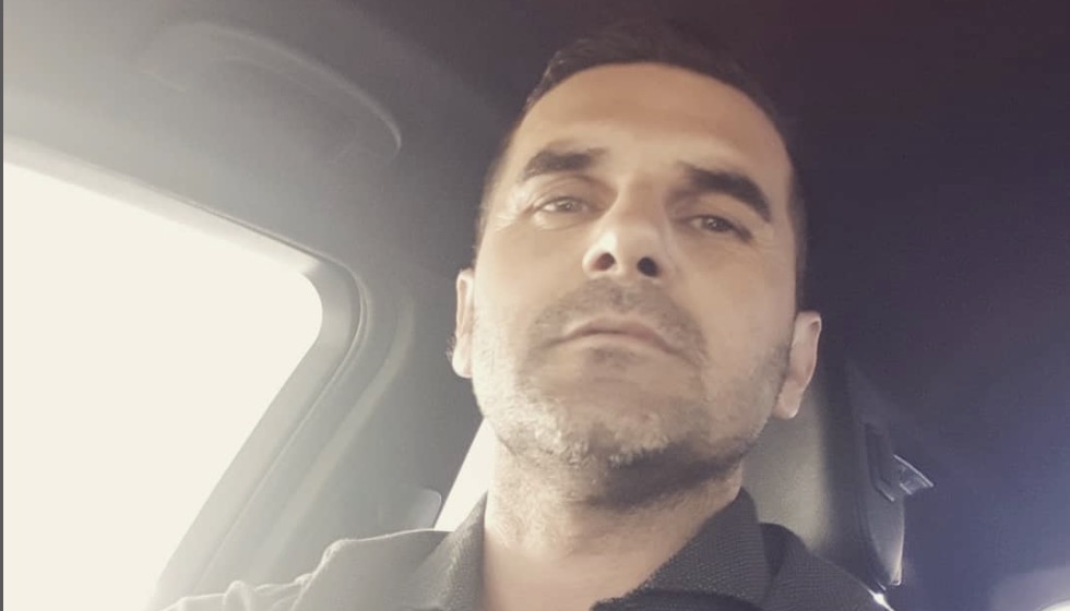 Mάριος Ηλία: Χόρεψε ζεϊμπέκικο με τη Δέσποινα Βανδή να του τραγουδάει "Το κοριτσάκι σου"