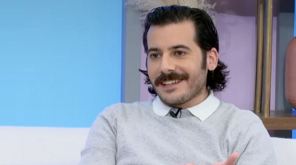 Bασίλης Χαραλάμπους: Αποκάλυψε το χειρότερο ραντεβού του - "Τη στιγμή που πήγαμε να φιληθούμε με..."