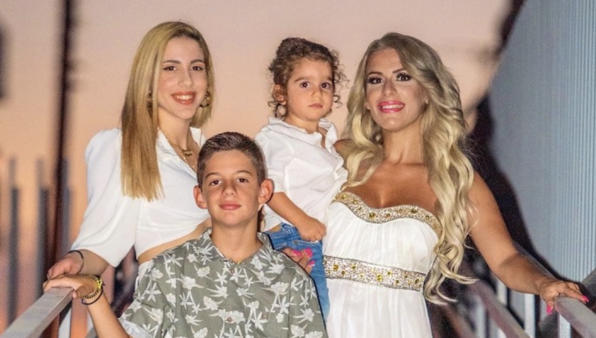 Φραντζέσκα Μελά: Έσβησε μαζί με τον εγγονό της τα 6α κεράκια του [εικόνα]