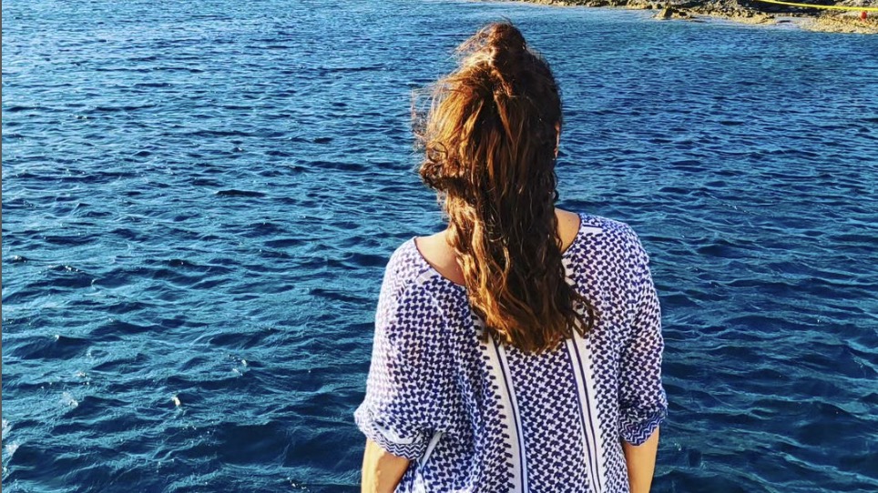 Eλληνίδα παρουσιάστρια έγινε γιαγιά για 2η φορά - Τρελαμένη με τον νεογέννητο εγγονό της [εικόνες]