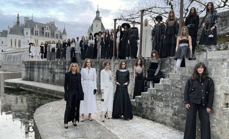 H νέα συλλογή του οίκου Chanel είναι μια ωδή στην αναγεννησιακή κομψότητα