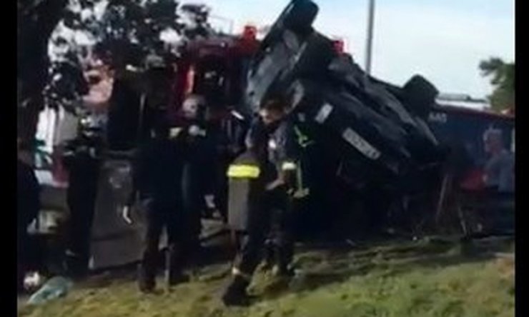 Δευτερόλεπτα μετά το τροχαίο του Πεντελίδη