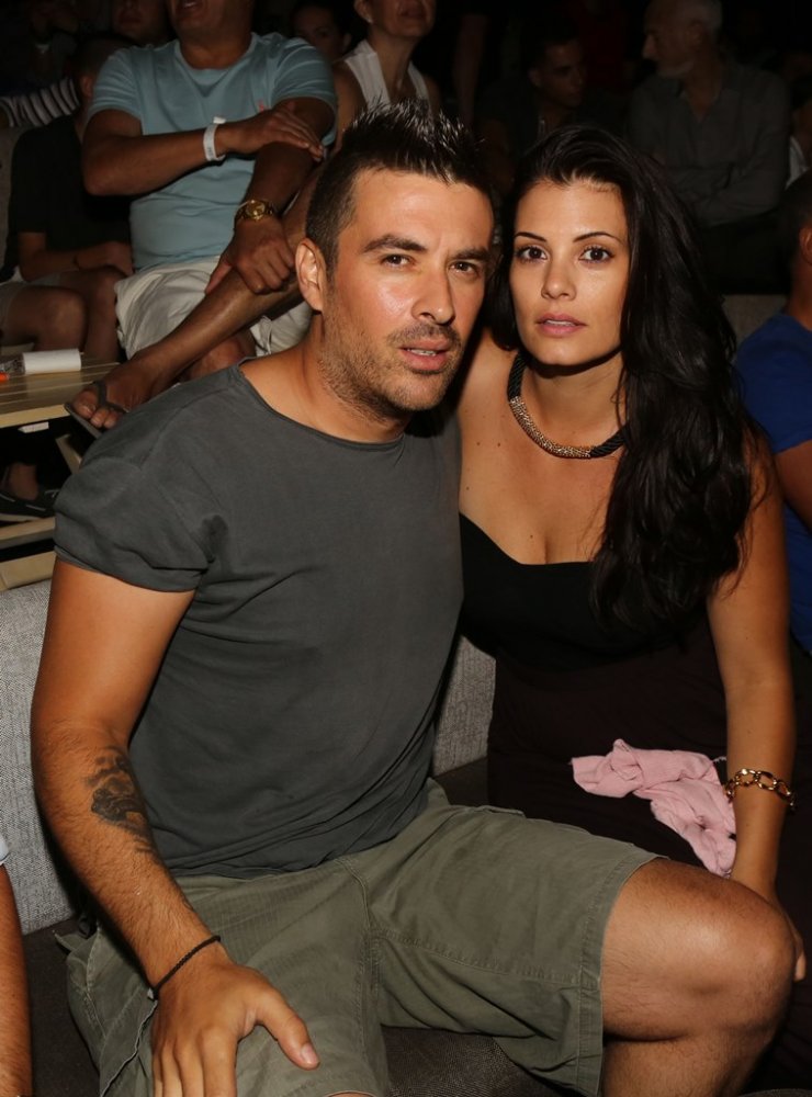 Μαρία Κορινθίου - Γιάννης Αϊβάζης: Δείτε το σαλόνι του σπιτιού τους!