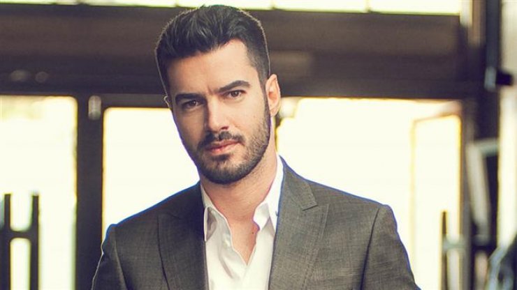 Hot: Η φώτο του Γιάννη Τσιμιτσέλη στο Twitter!