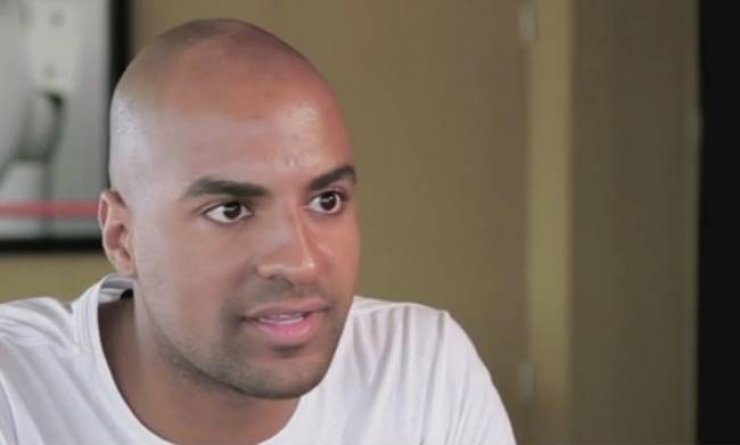 Ησαΐας Ματιάμπα: «Υπήρξαν φορές που ήθελα να είμαι λευκός»