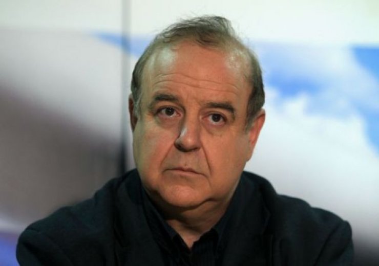 Παύλος Χαϊκάλης: Πέθανε ο αδερφός του και δείτε τα συγκινητικά λόγια του επί σκηνής [βίντεο]