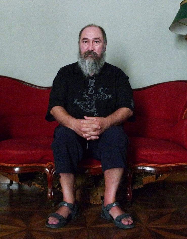 Επιτέλους έρχεται... ο Τζίμης Πανούσης στην Κύπρο