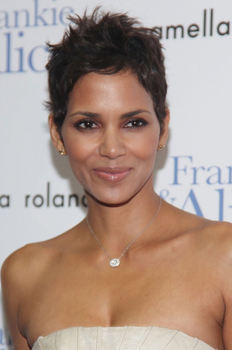 Νυφικά χτενίσματα για κοντά μαλλιά