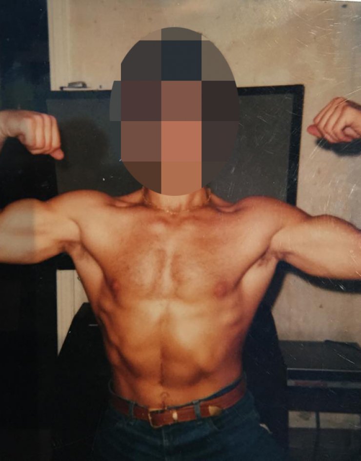 Ποιος επώνυμος Κύπριος πόσταρε αυτή τη φωτογραφία στο διαδίκτυο;