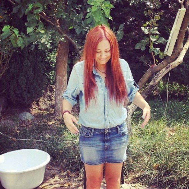 Το ice bucket challenge της Μελίνας Ασλανίδου