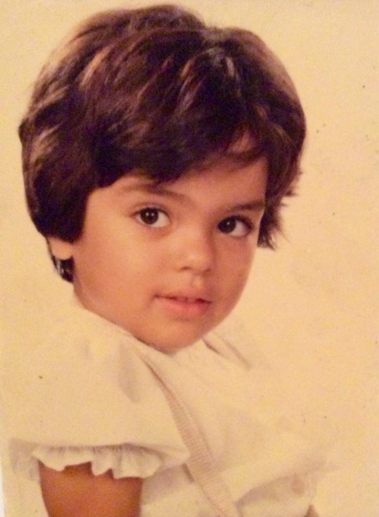 Ποια είναι η Κύπρια παρουσιάστρια; 