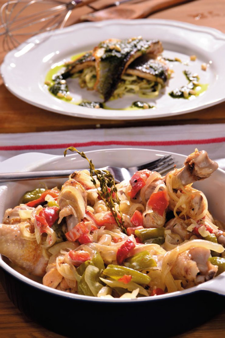 Κοτόπουλο λεμονάτο στην κατσαρόλα με γιαούρτι