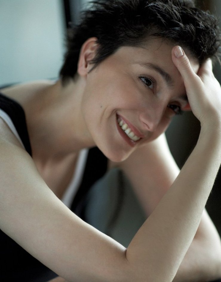 Η Ηρώ επιστρέφει στο Vinylio