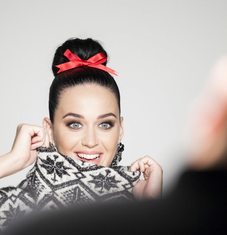 Ποια pop diva θα εμφανιστεί στην επόμενη καμπάνια H&M; 