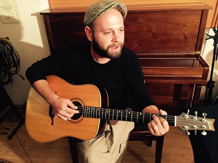 Ράγισαν καρδιές στο X-Factor! Η συγκλονιστική ερμηνεία του…άστεγου Αλέξανδρου που συγκίνησε τους κριτές!