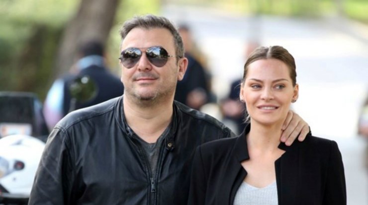 Απλά υπέροχη! Δείτε πως η κόρη του Αντώνη Ρέμου του ευχήθηκε για την πρεμιέρα των νυχτερινών του εμφανίσεων